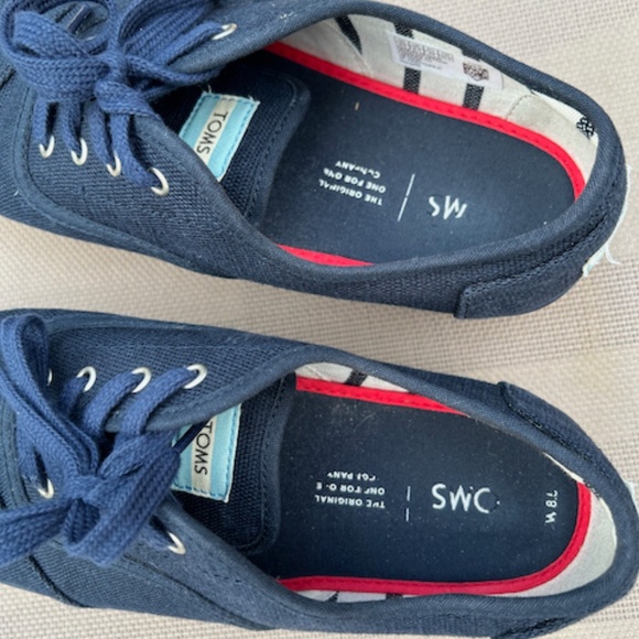 TOMS Navy Canvas Sneakers - Picture 4 of 9